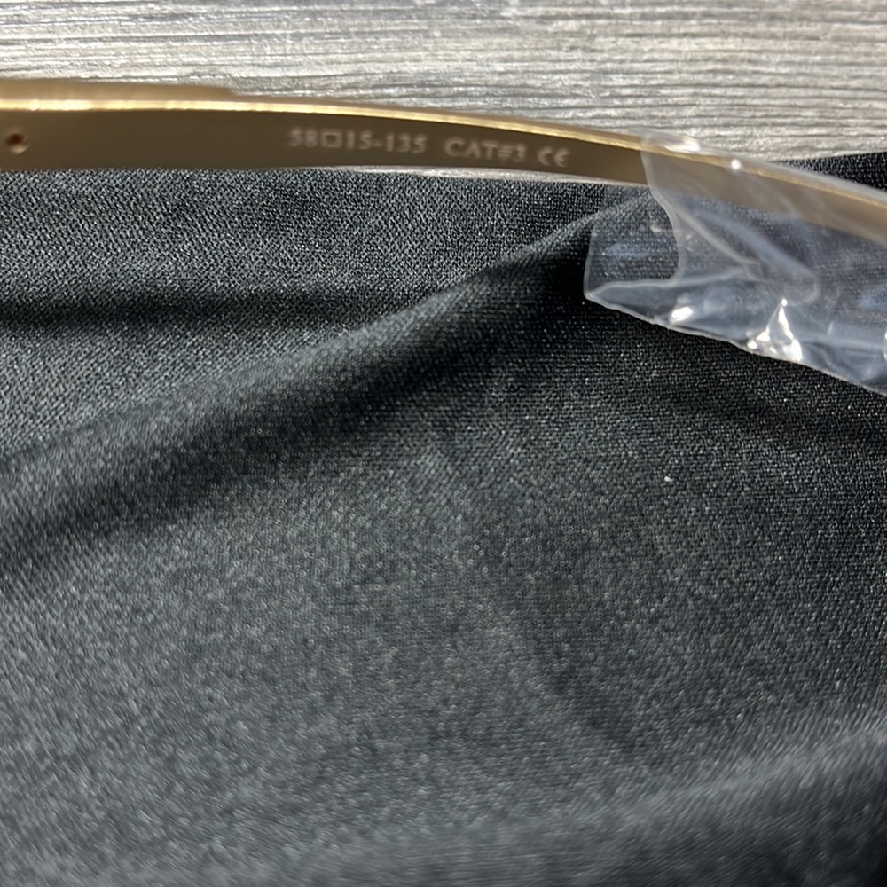 New Sunglasses - Picture 6 of 9